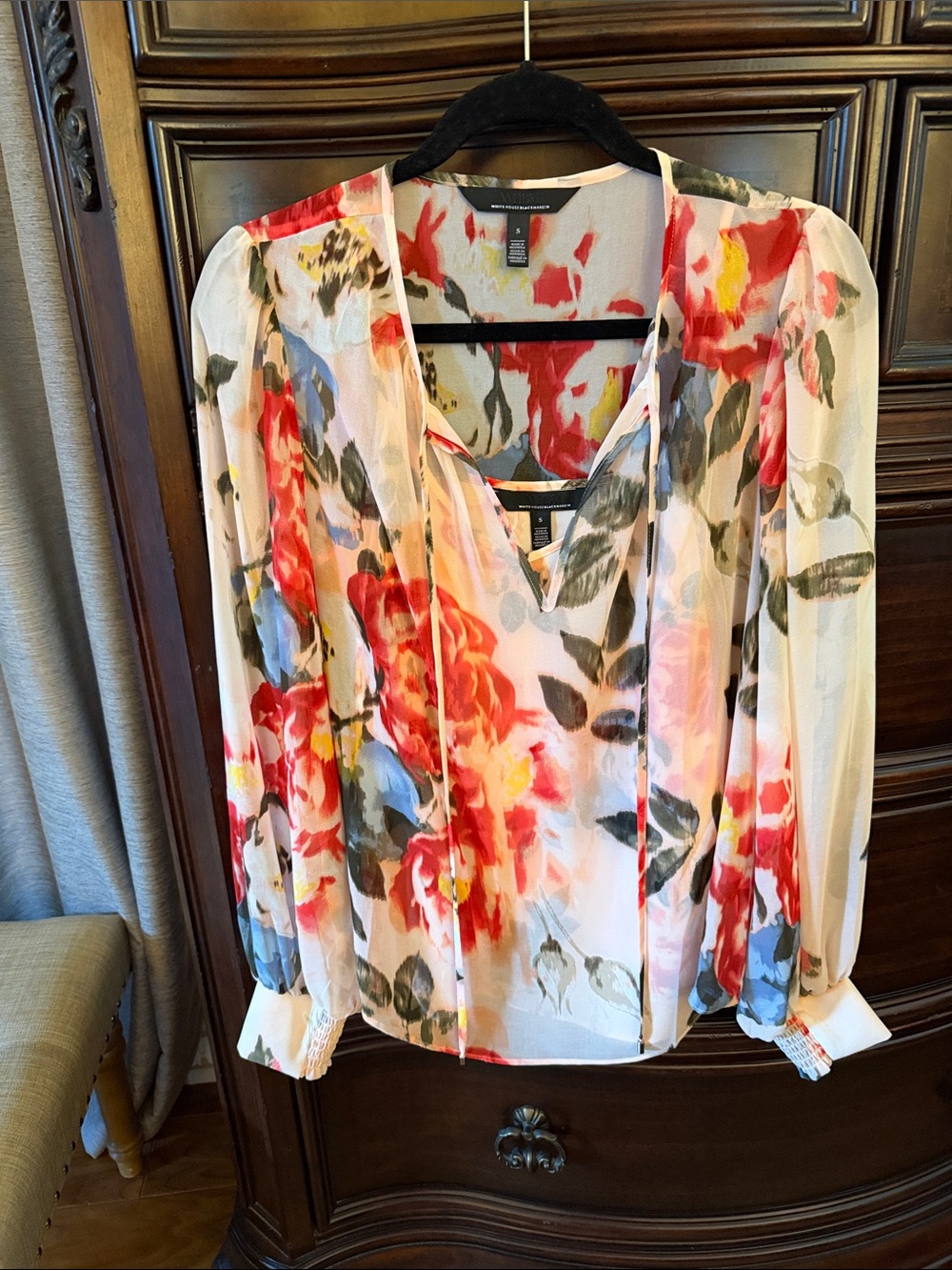 White House Black Market White Floral Tie-Neck Blouse with Red & Green Print